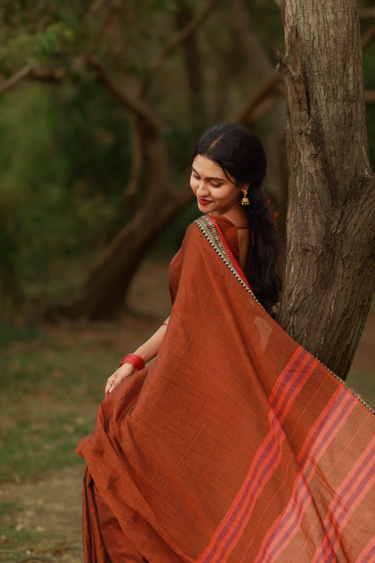 Brown Avani Narayanpeth Cotton Saree | With Unstitched Blouse Piece For Women