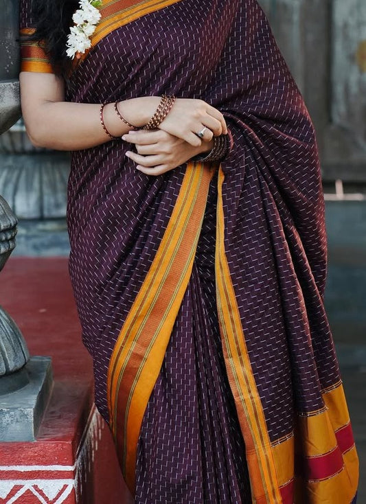 Chacolate Zigzag Narayanpeth Cotton Saree | With Unstitched Blouse Piece For Women