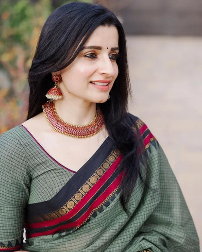 Dual shade Green Soumya  Narayanpeth Cotton Saree | With Unstitched Blouse Piece For Women