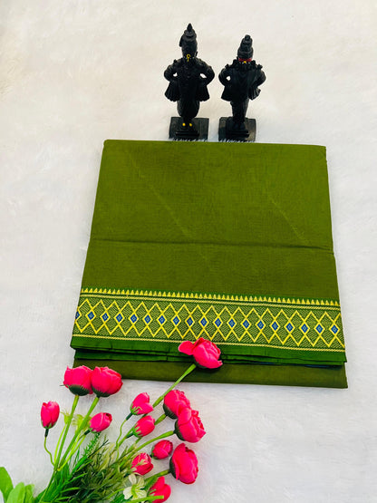 Green Siya Pure Cotton Saree | With Unstitched Blouse Piece For Women