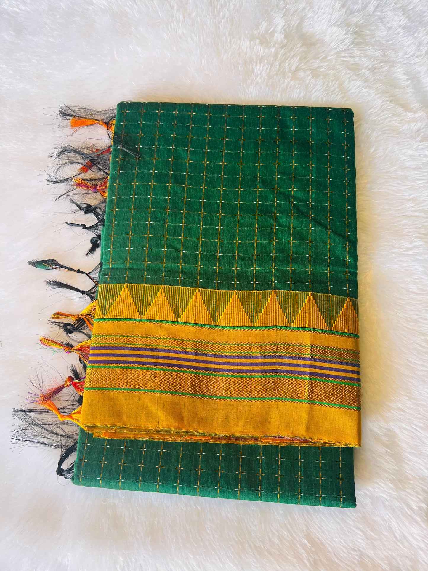 Green Temple Star Plus Narayanpeth Cotton Saree | With Unstitched Blouse Piece For Women