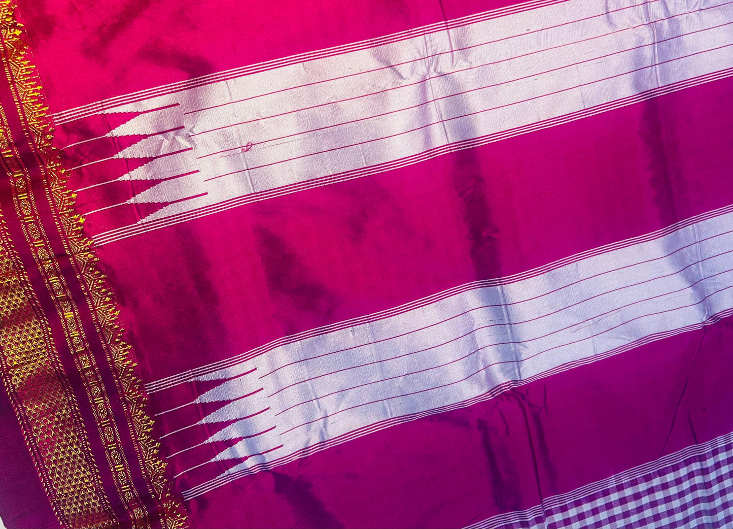 Magenta Silk Tana checks Ilkal Saree
