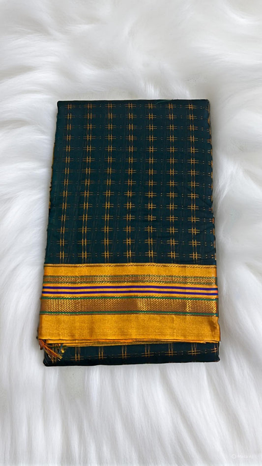 Moss green Double  Hash Narayanpeth Cotton Saree | With Unstitched Blouse Piece For Women