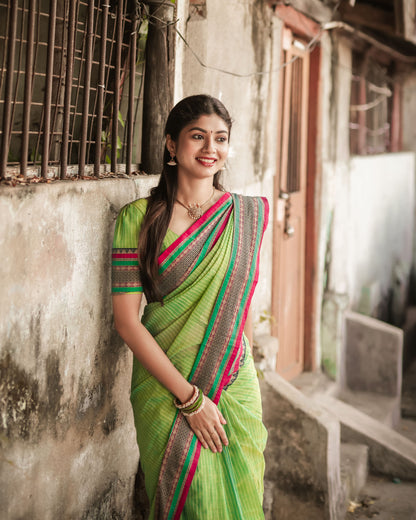 Twin Shade Green Sanskriti Narayanpeth Cotton Saree | With Unstitched Blouse Piece For Women