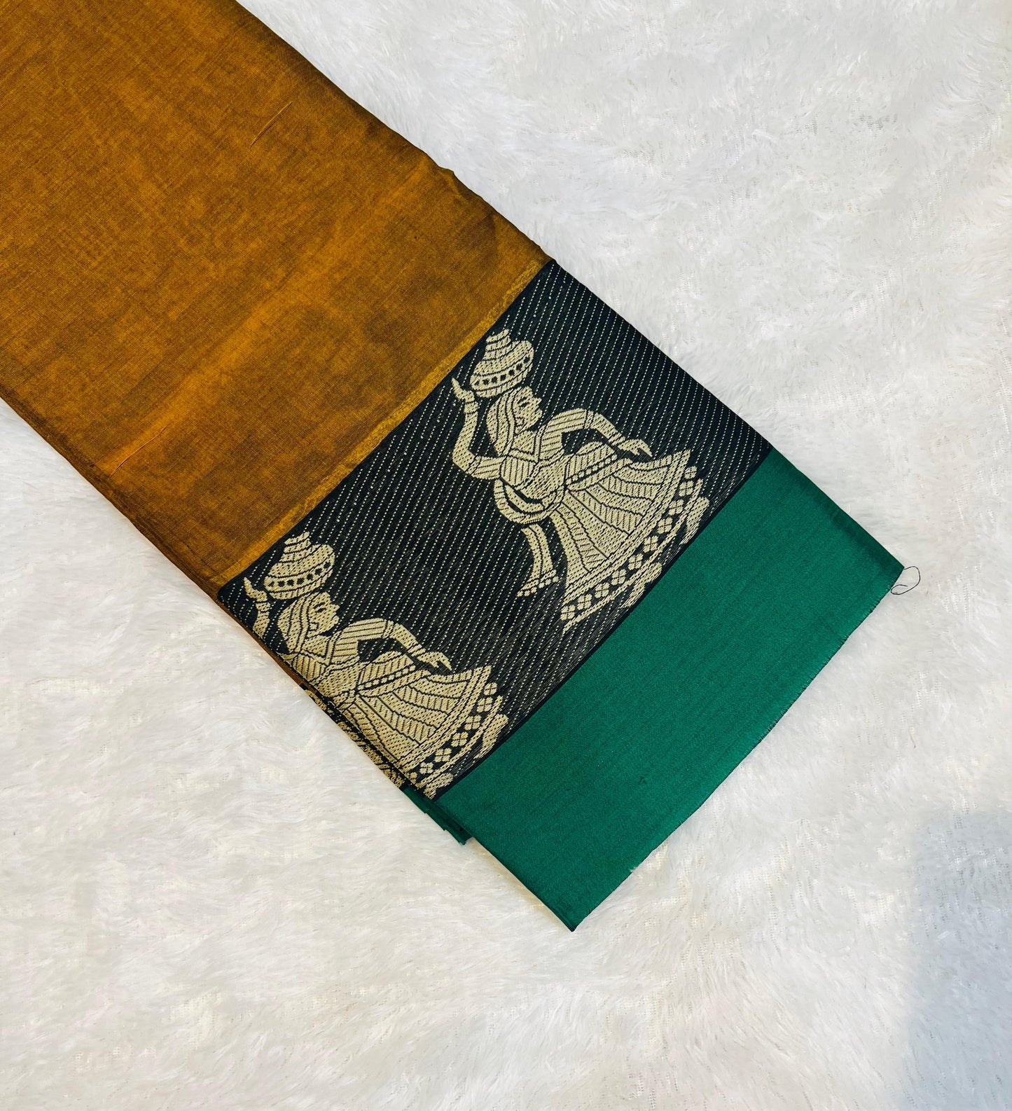 Wooden Meera Narayanpeth Cotton Saree | With Unstitched Blouse Piece For Women
